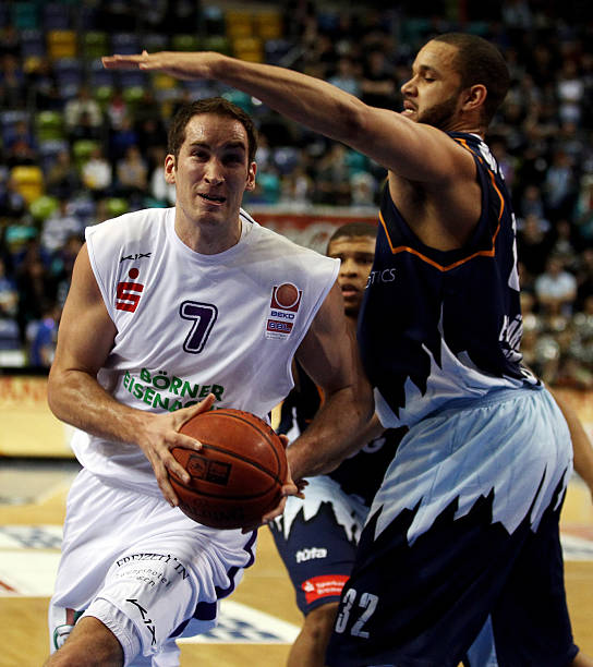 力更强的对 力更强的对